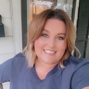 Meet your Posher, Courtny